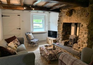 Hannam Cottage, beautiful listed cottage at start of the 3 peaks