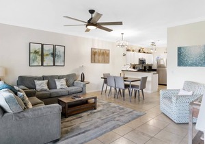 Harbor Village Home with Boat Dockage: Canalside 3BR/2.5BA Cottage 7061