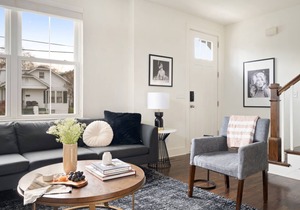 Hart Suite 1 by AvantStay Gorgeous Town House w/ Modern Amenities in Nashville!