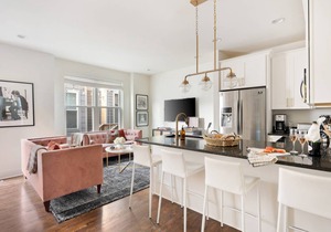 Hart Suite 13 by AvantStay Gorgeous Town House w/ Modern Amenities in Nashville!