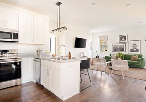 Hart Suite Buyout 4 by AvantStay | Two Town House Buyout in Nashville!