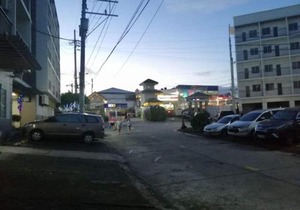 KASELDORZHOSTEL TRANSIENT at Moonwalk Paranaque