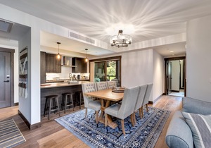 Luxurious Residence 1345 sqft. 2 bed, 2 bath in Private Lakefront Community