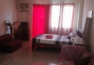 Lyner Travelodge @ Kassel Residences Moonwalk Paranaque