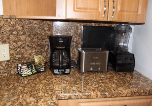 PC arrive any day, beach, Pool, WD, Kitchen, Hot Tub Marina WiFi, boat dock