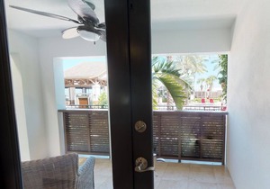 Spacious Home w/ Roof Top Deck & Gourmet Kitchen - Marlin Bay Resort & Marina