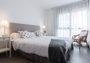 Superior apartment with balcony and lovely decoration 221