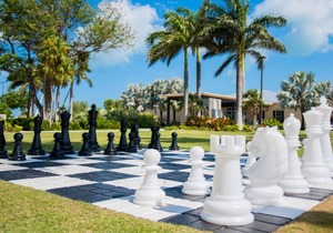 Three Comfy Units for Business Travel, Pool and Near Beaches