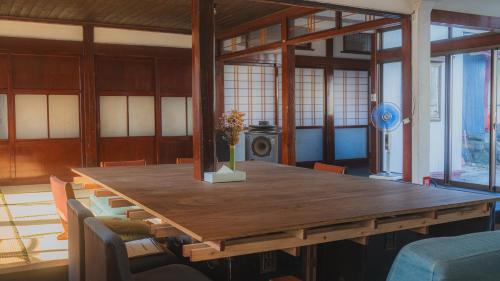 Nikaho Hostel | ゲストハウス麓〼-Rokumasu