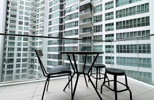 Chow Kit Apartment | 111 m² Apartment ∙ 3 bedrooms ∙ 16 guests