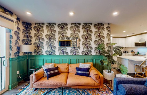 Rolling Mill Hill Condo | 113 m² Condo ∙ 3 bedrooms ∙ 12 guests