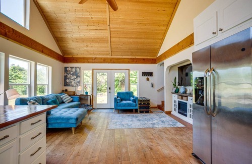 Gold Beach Cottage | 125 m² Cabin ∙ 3 bedrooms ∙ 8 guests