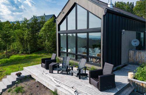La Malbaie Ski Chalet | 160 m² Chalet ∙ 3 bedrooms ∙ 8 guests