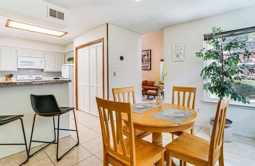 West Arlington Apartment | 165 m² Apartment ∙ 3 bedrooms ∙ 5 guests