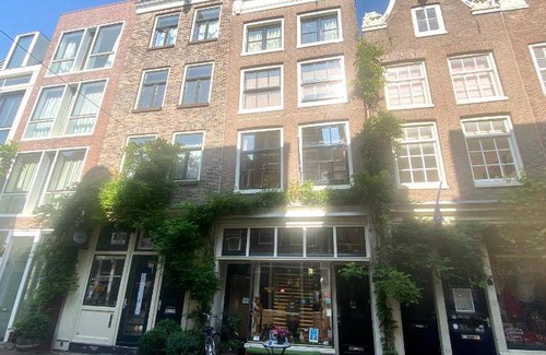Grachtengordel-West Bed & Breakfast | 21 m² Bed and breakfast ∙ 2 guests