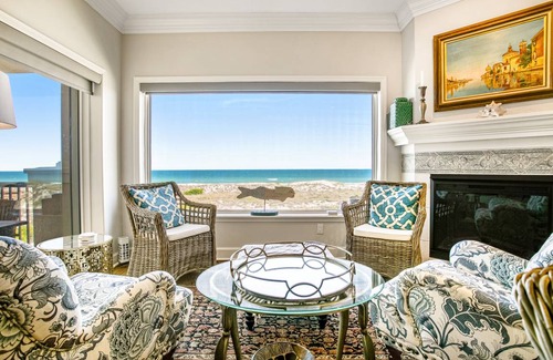 American Beach House | 260 m² House ∙ 4 bedrooms ∙ 8 guests