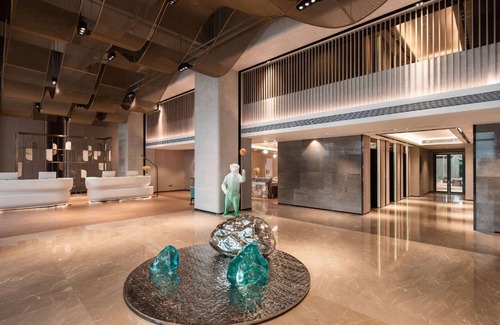 Huidong Hotel | 300 m² Hotel ∙ 12 guests