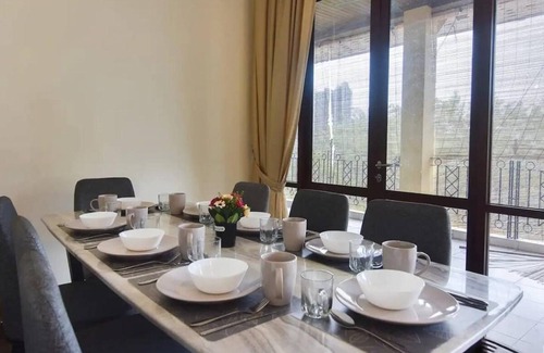 Ampang House | 324 m² House ∙ 4 bedrooms ∙ 10 guests
