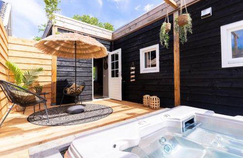 Dordrecht Bed & Breakfast | 60 m² Bed and breakfast ∙ 2 guests
