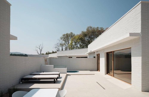 Deoksan House | 63 m² Motel ∙ 3 guests