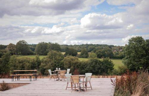 Bellou-le-Trichard Bed & Breakfast | 65 m² Bed and breakfast ∙ 2 bedrooms ∙ 4 guests