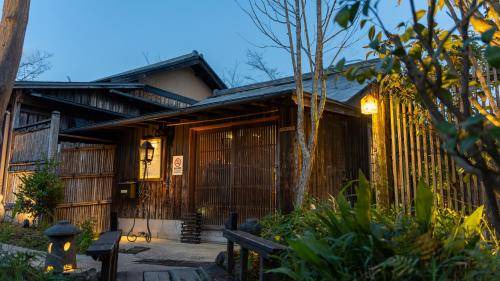 Yamaga Hotel | 71 m² Hotel ∙ 7 guests