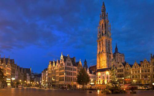Sint-Andries Apartment | 85 m² Serviced apartment ∙ 4 guests