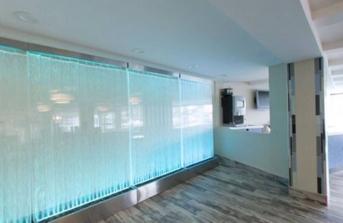 Narragansett Pier Hotel | Aqua Blue Hotel