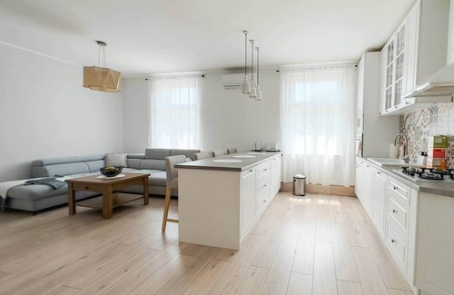Kosice Old Town Apartment | Business & Family Apartment Letna