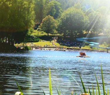 Saint-Hilaire-les-Places House | Camping l'Air du Lac*