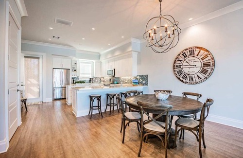 Clearwater Beach House | Clearwater Beach Townhome w/Game Room & Boat Slip!