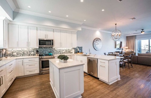 Clearwater Beach House | Clearwater Beach Townhome w/Game Room & Boat Slip!