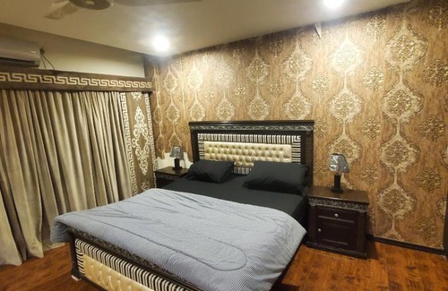 Rawalpindi Apartment | CosmoStay Islamabad, Bahria Town