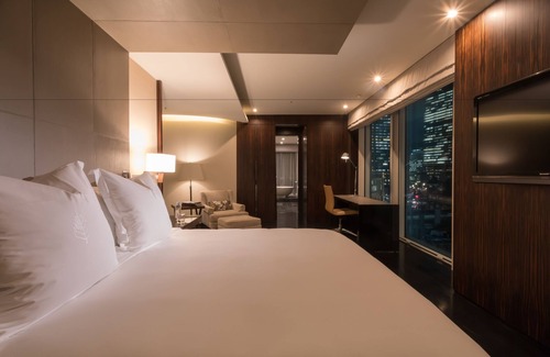 Chuo Hotel | Four Seasons Hotel Tokyo at Marunouchi