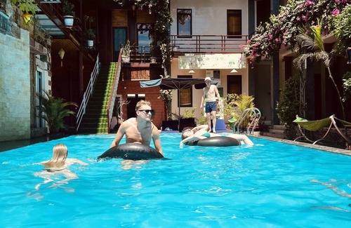 Son Trach Hostel | Hostel ∙ 8 guests