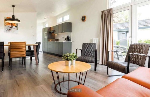 Cromvoirt House | House ∙ 2 bedrooms ∙ 5 guests