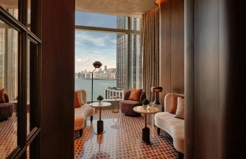 Tsim Sha Tsui Hotel | Kimpton Tsim Sha Tsui Hong Kong