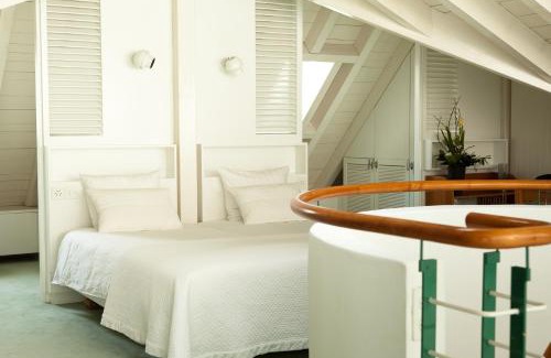 Rolle Hotel | L'Hôtel by Hostellerie du Château
