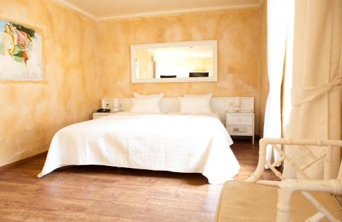Rolle Hotel | L'Hôtel by Hostellerie du Château