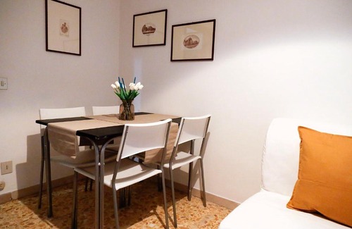 Pisa City Centre Apartment | La Maddalena