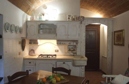 Pisa City Centre Apartment | Le Volte-Pisa - Two Bedroom Apartment, Sleeps 5
