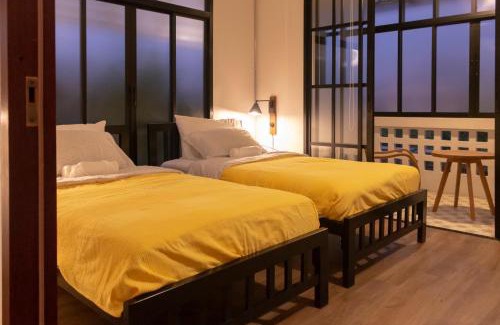 Don Muang Hostel | liaw base house