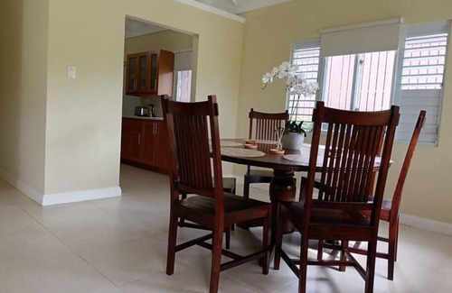 St. Ann's Bay House | Mahoe Villa @ Richmond Estate