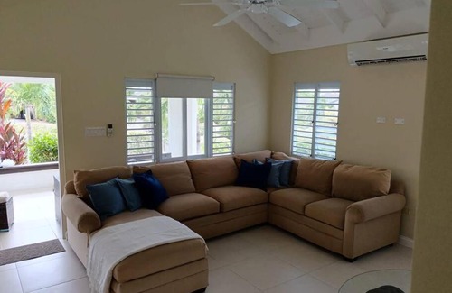 St. Ann's Bay House | Mahoe Villa @ Richmond Estate