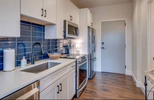 Hadley - Washington House | Newest Nashville · Perfect Home Downtown!