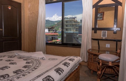 Pokhara House | Peace Eye Guest House