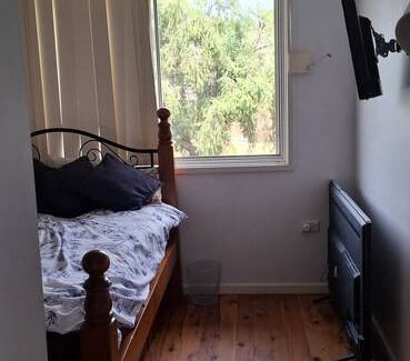 Kingswood Resort | Private room ∙ 1 guest