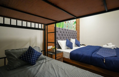 The Mall Road Hostel | Shalom Backpackers Mussoorie
