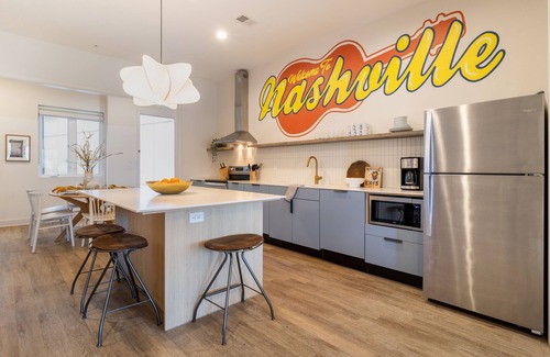 Buena Vista House | The Conway A Buyout | 60 Person Buyout in DT Nash
