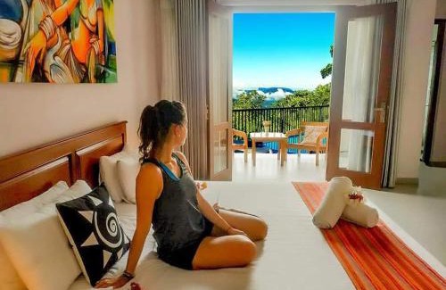 Kandy Bed & Breakfast | The Grand Hills